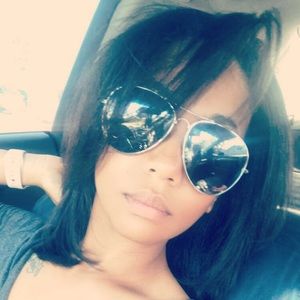 Meet your Posher, Alden